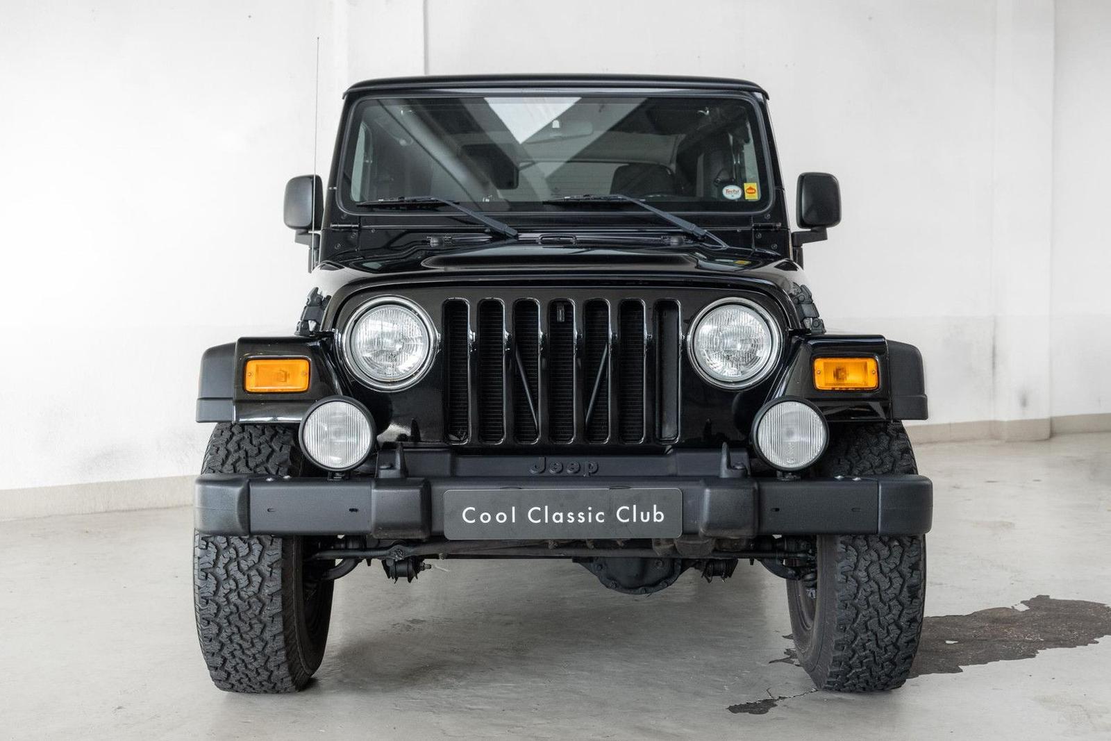 Jeep Wrangler TJ LWB - Low Mileage - EU Delivered -