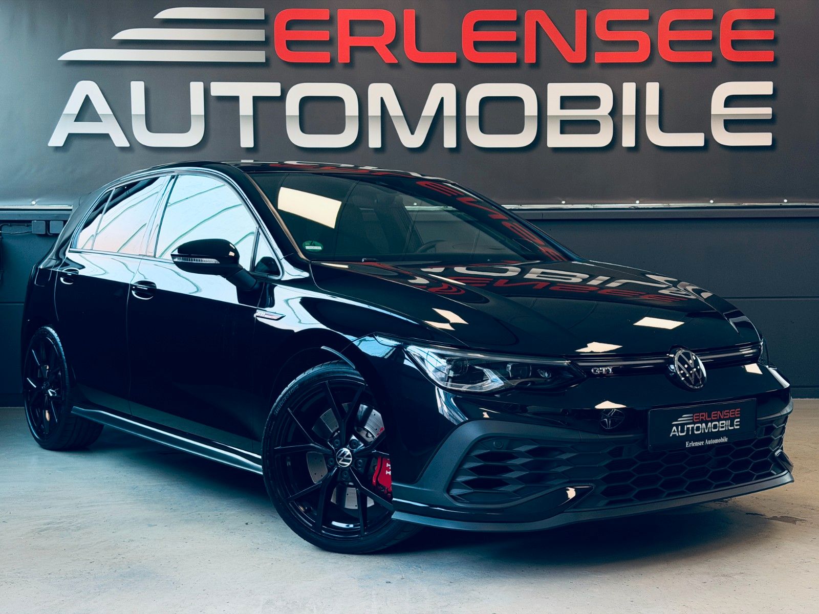 Volkswagen Golf VIII Lim. GTI Clubsport IQ/PANO/H-K/ACC/KAM foto 2