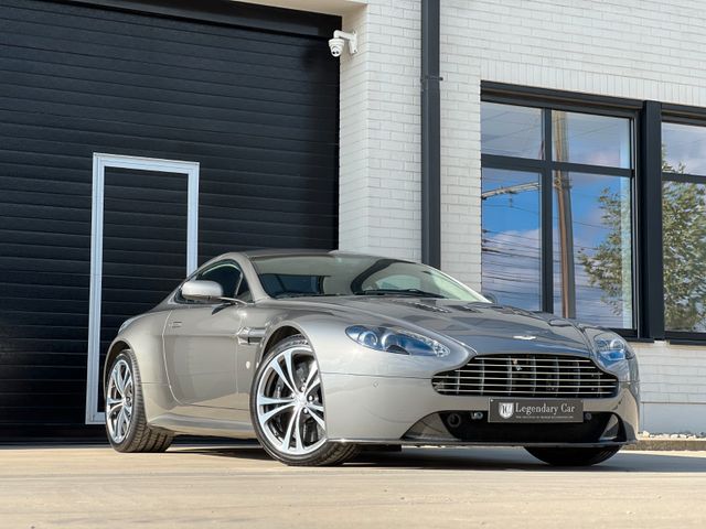 Aston Martin V12 Vantage 6.0 V12 Carbon