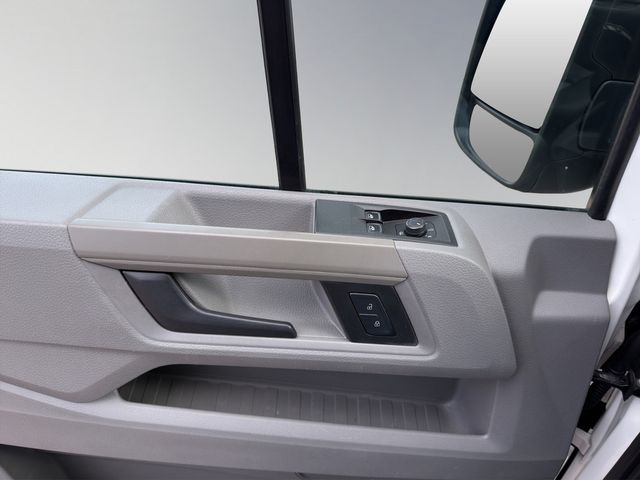 Crafter PLUS 35 2.0 TDI L3H2 FWD