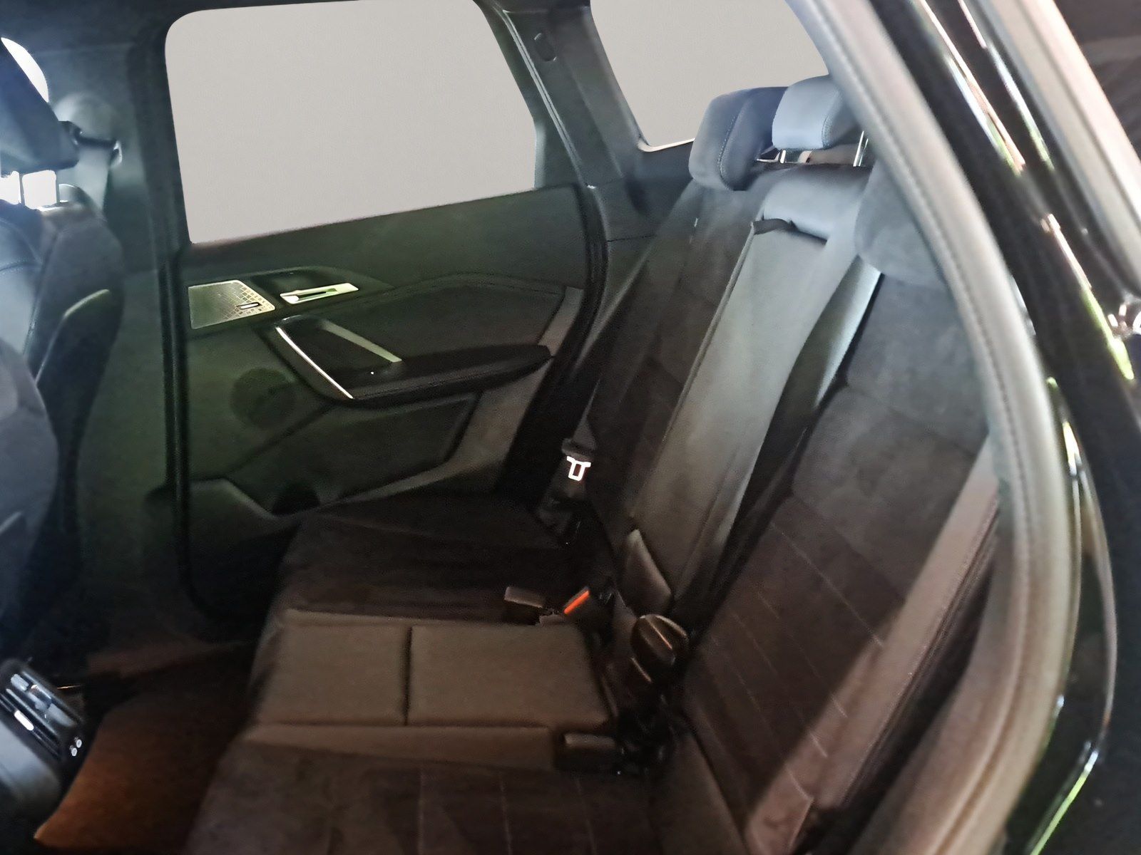 BMW iX1 - Bild 9