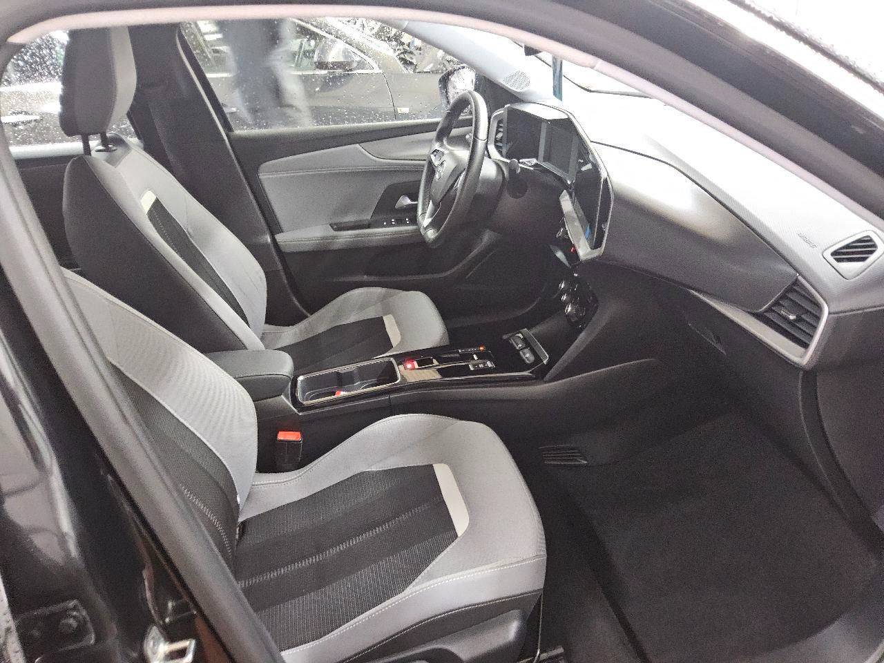 Fahrzeugabbildung Opel Mokka-e ELEGANCE 3-PHASIG NAVI/LED/KAMERA/DAB+