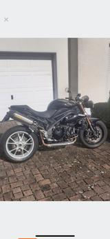 Triumph Speed triple 1050 - ABS - erst 22tkm - tüv 2027 - TRIUMPH 2011 1050 SPEED TRIPLE