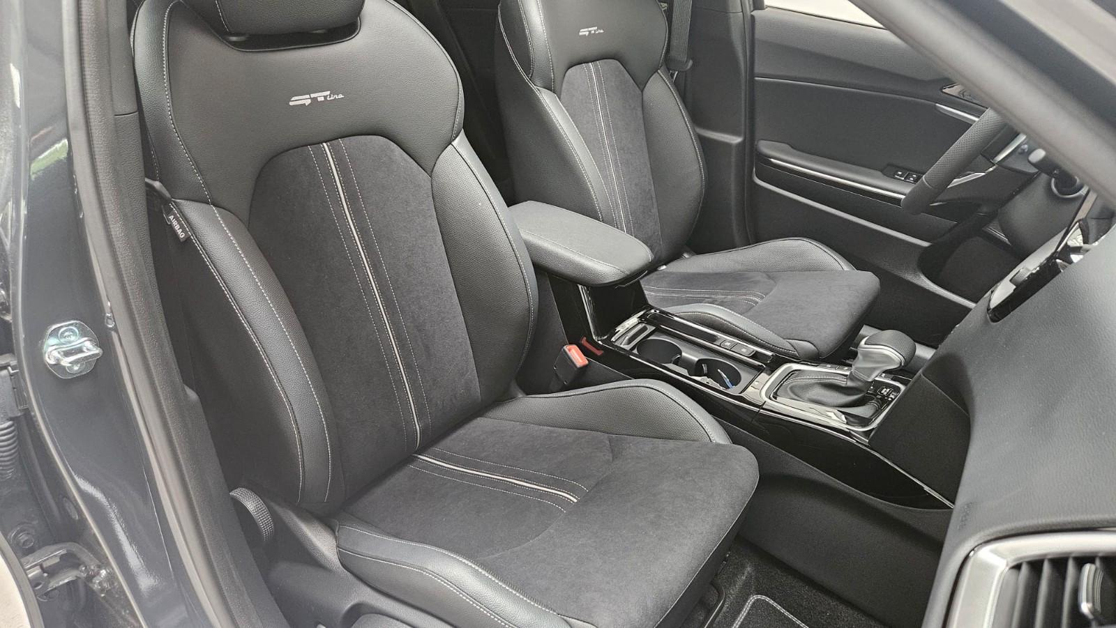 Kia CEED SW GT Line DCT Navi Pano Kamera Technologie