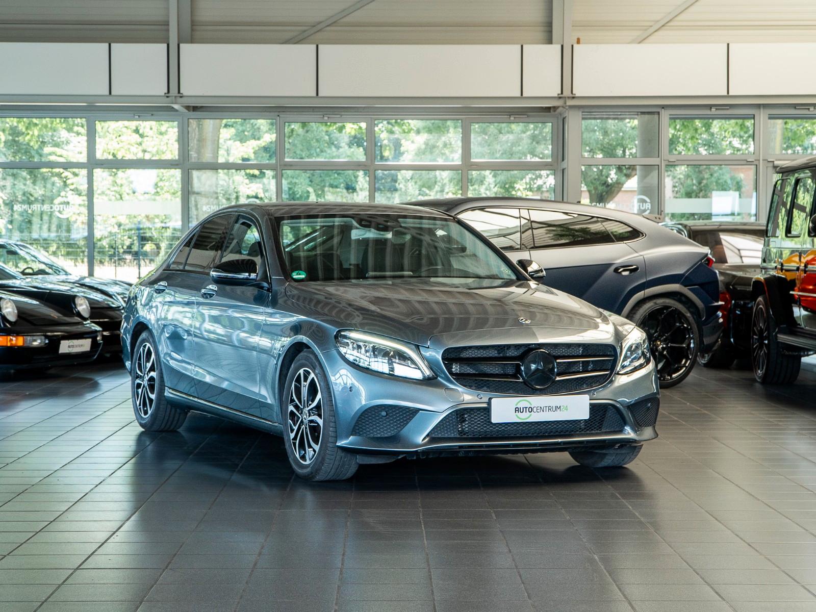 Mercedes-Benz C 300 HUD Night Business 2 Hand