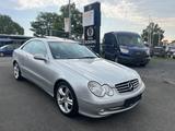Mercedes-Benz CLK 240 AVANTGARDE LPG/Sehr schöner Zustand j - : Sportwagen, Schöne