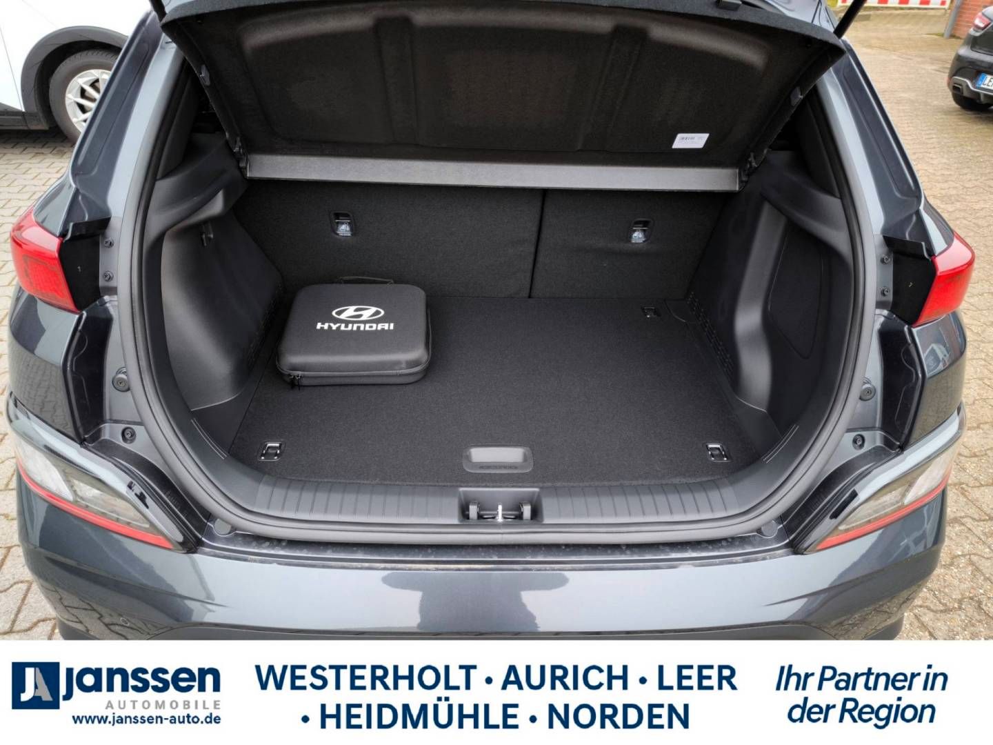 Fahrzeugabbildung Hyundai KONA Elektro PRIME-Paket (schwarzer Dachhimmel)
