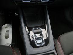 SKODA Octavia Combi 2.0 TDI RS 4x4 DSG Reise Ahk Navi SKODA Octavia Combi 2.0 TDI RS 4x4 DSG Reise Ahk Navi