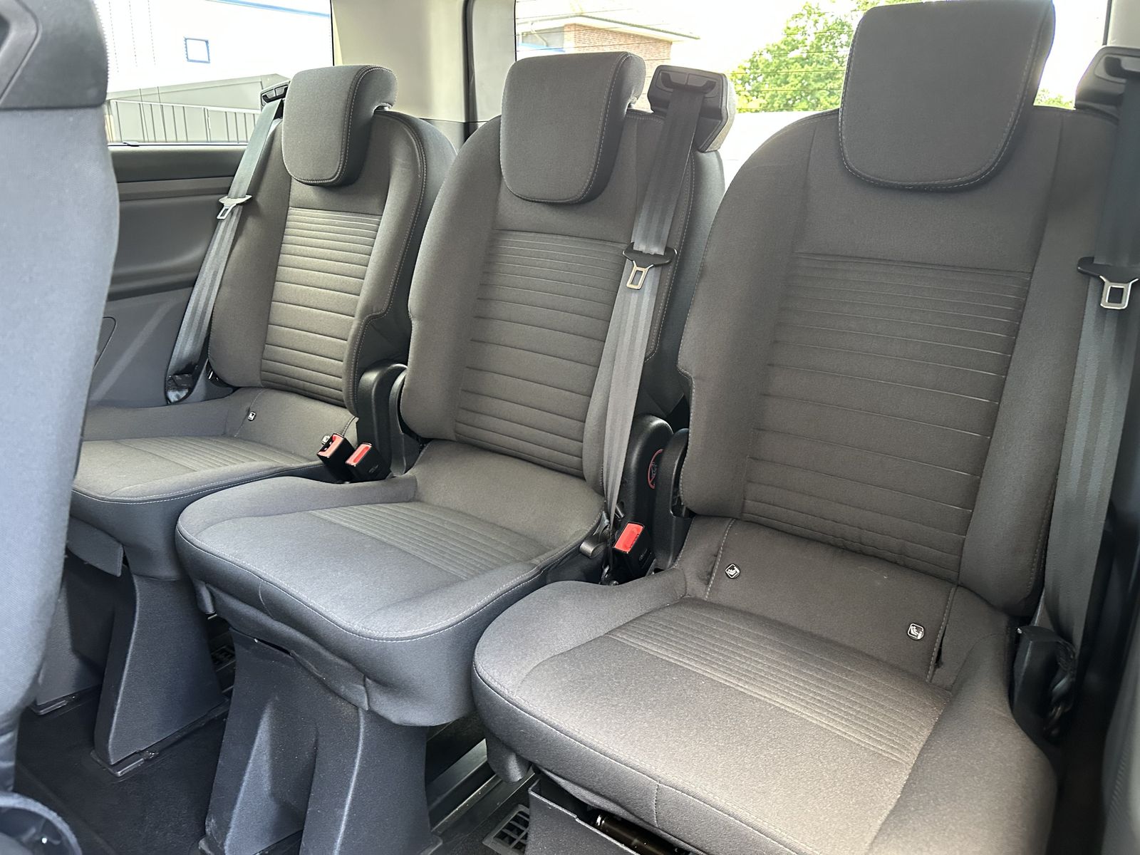 Fahrzeugabbildung Ford Custom 320 L2 Tourneo Titanium X NAV+XEN+KAM+2HD