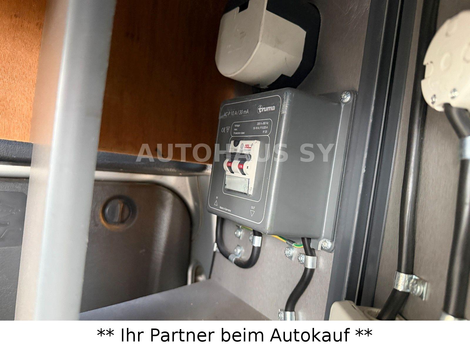 Citroën Berlingo HDi90 Multispace Plus*CAMPER-KÜCHE-BETT