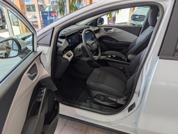 Ford Puma Gen-E 124 kW FWD