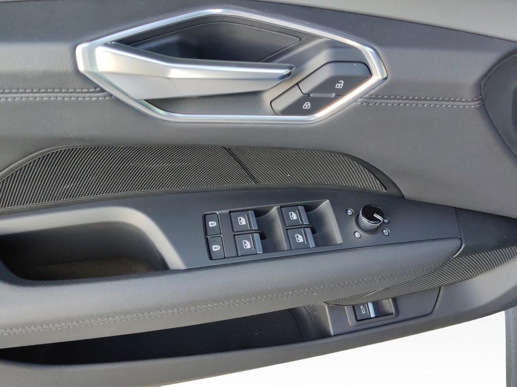 Audi e-tron GT quattro 83 kwh PANO*WÄRMEPU*LED*NAV*SH