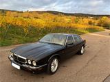 Jaguar XJ8 4.0 Executive X308 1. Hand, Sch... - Jaguar XJ8: 4.0