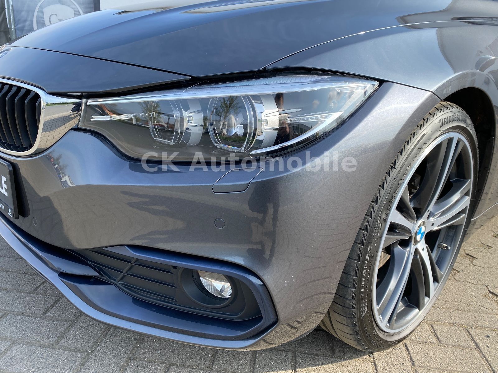 Fahrzeugabbildung BMW 420d Cabrio Sport Line/Navi/Leder/Bi-Xenon/Kam.