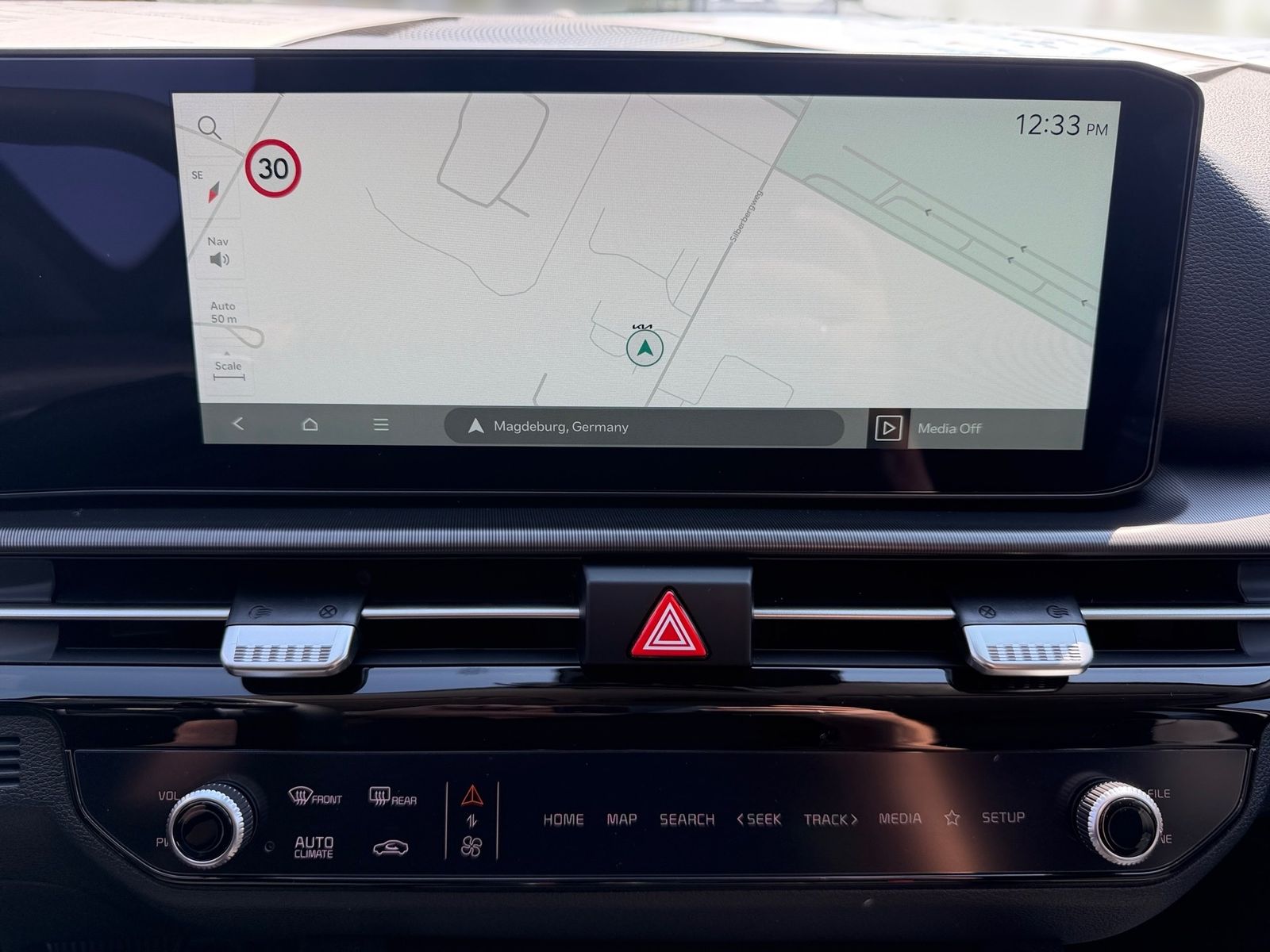 Fahrzeugabbildung Kia SPORTAGE 1.6T 2WD DCT Vision KOM Facelift