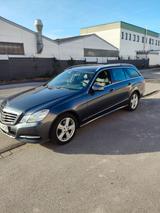 Mercedes-Benz E 350 4MATIC T BlueEFFICIENCY AVANTGARDE AVA... - Mercedes-Benz E 350 in Krefeld