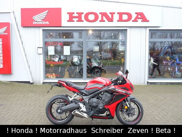 Honda CBR 650 R viel Zubehör