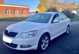 Skoda Octavia 1.8 TSI DSG Ambition Ambition - Skoda Octavia mit Benzin-Antrieb: Limousine, 1.8