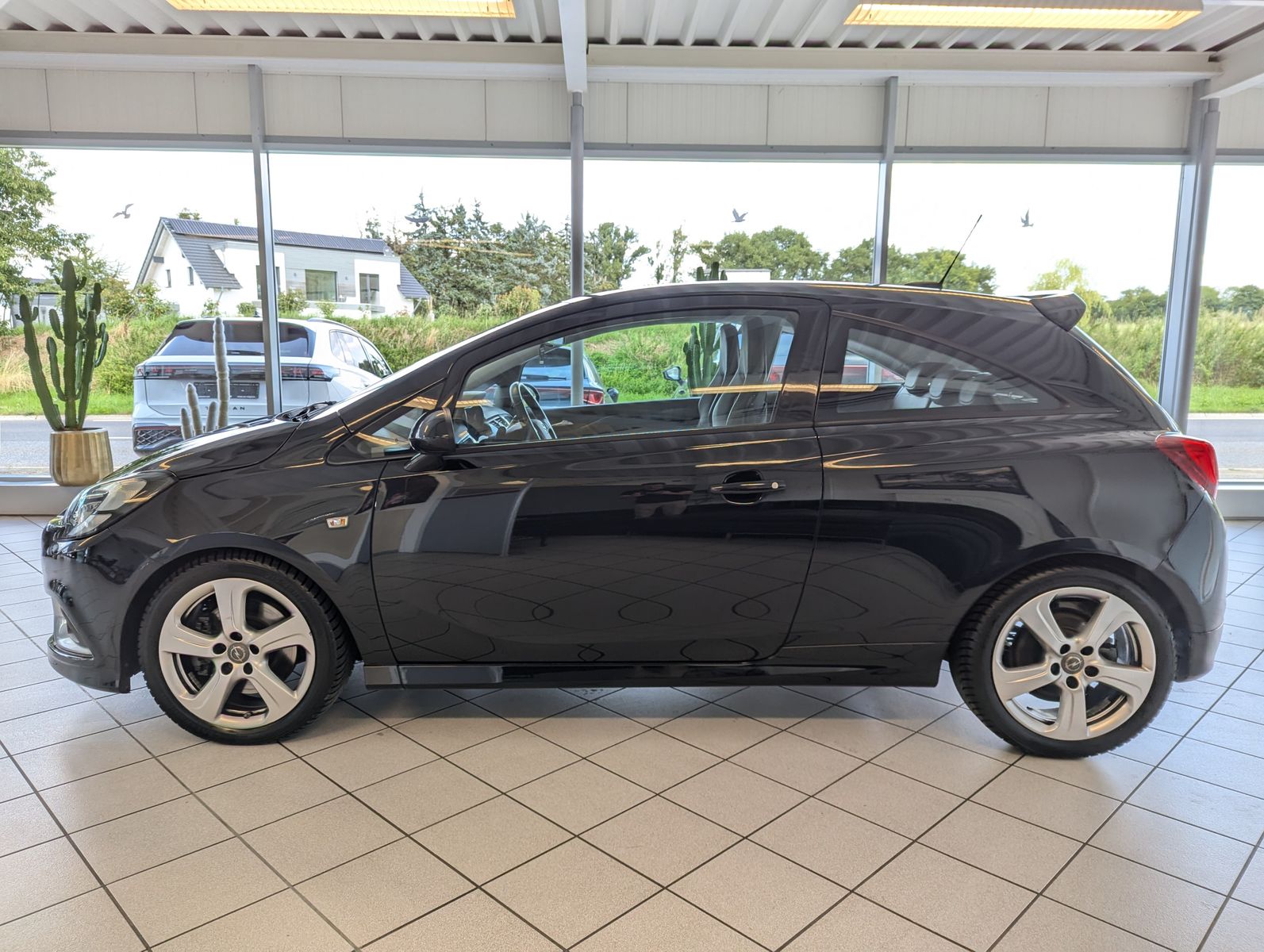 OPEL Corsa 1.6OPC-Turbo DAB Bi-Xenon Kamera 17" - Image 4