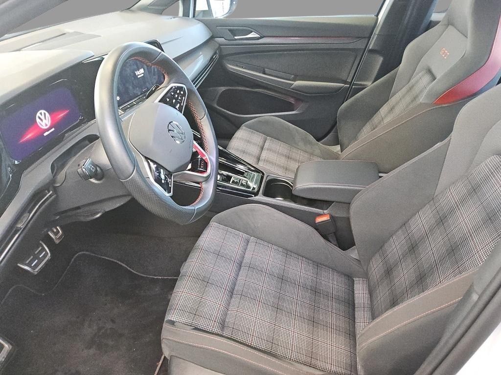 Volkswagen Golf - Bild 4