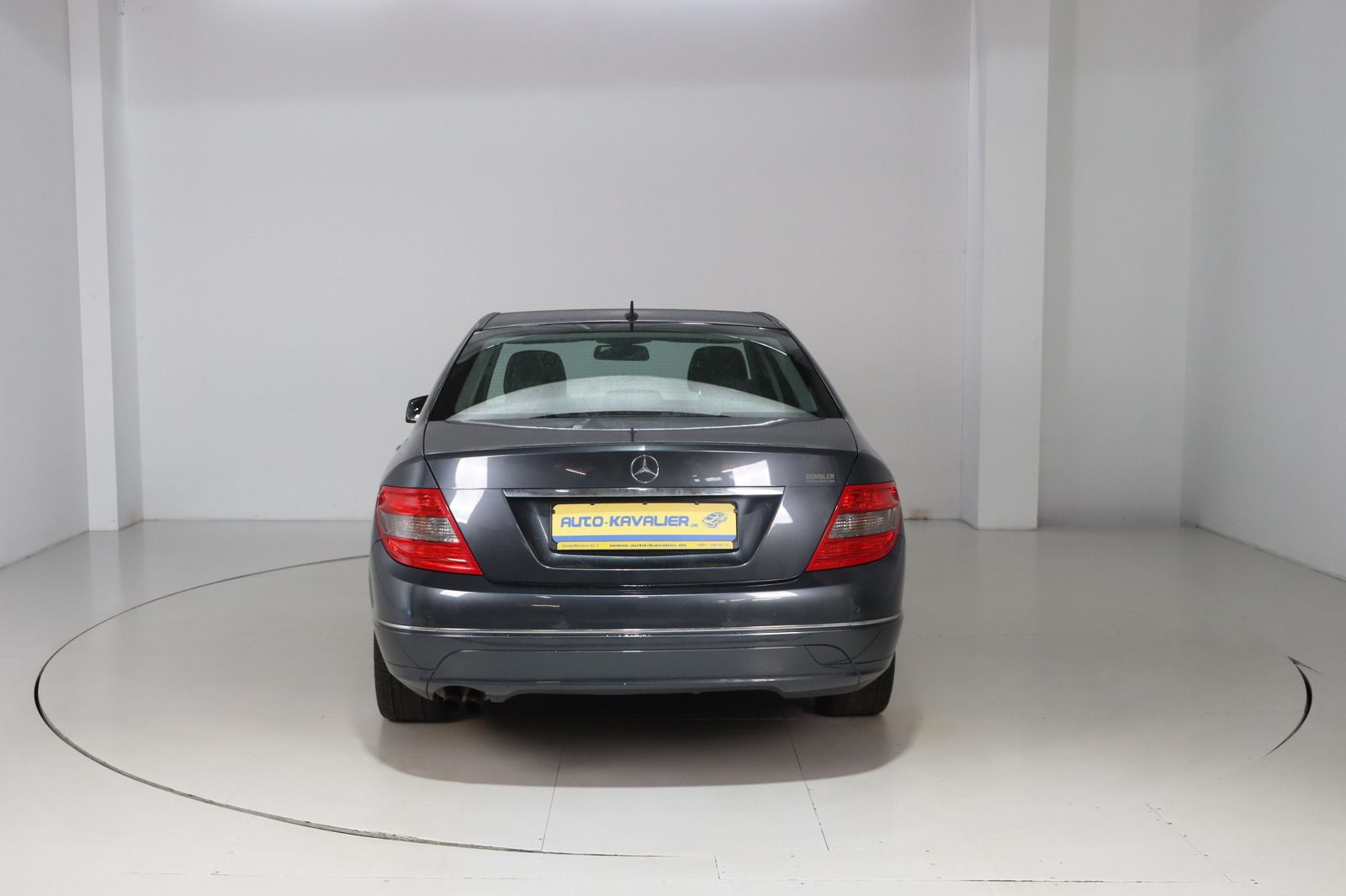 Fahrzeugabbildung Mercedes-Benz C 180 KOMPRESSOR HU/AU 02.27
