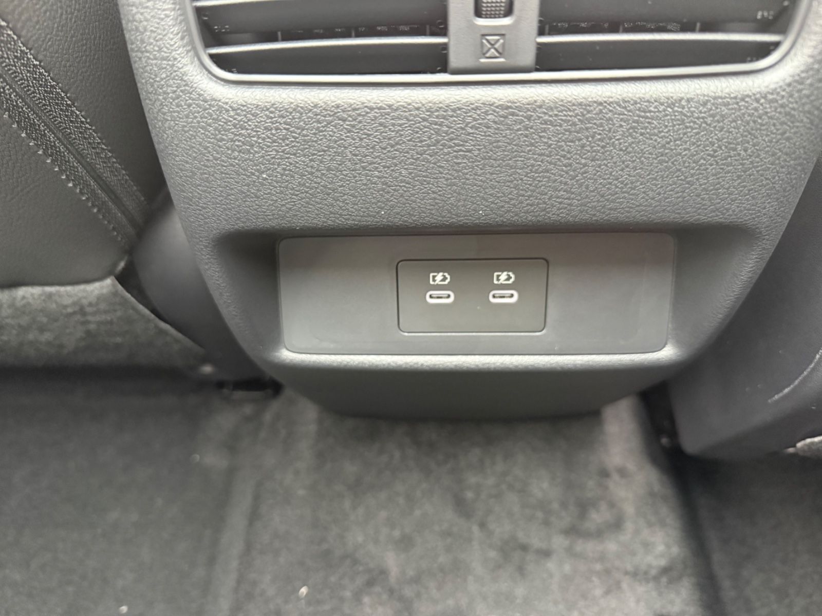 Fahrzeugabbildung Nissan Qashqai N-Connecta e-Power Pano 360°