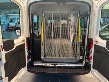 Ford Transit - 12