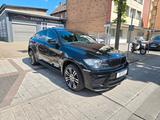 BMW X6 xDrive 35i M-Sportpaket*2.HAND*360°*SITZBELÜF - BMW X6 in Bochum