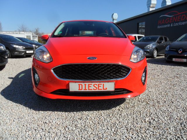 Ford Fiesta 1.5 TDCI  LED/NAVI