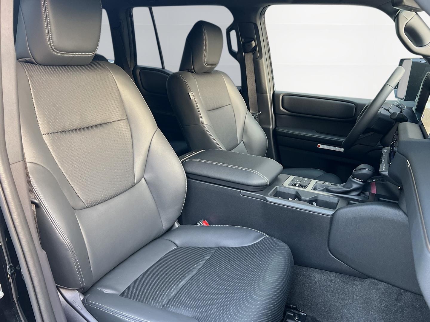 Toyota Land Cruiser Executive 2.8 AUTOM. +Diesel Mild H