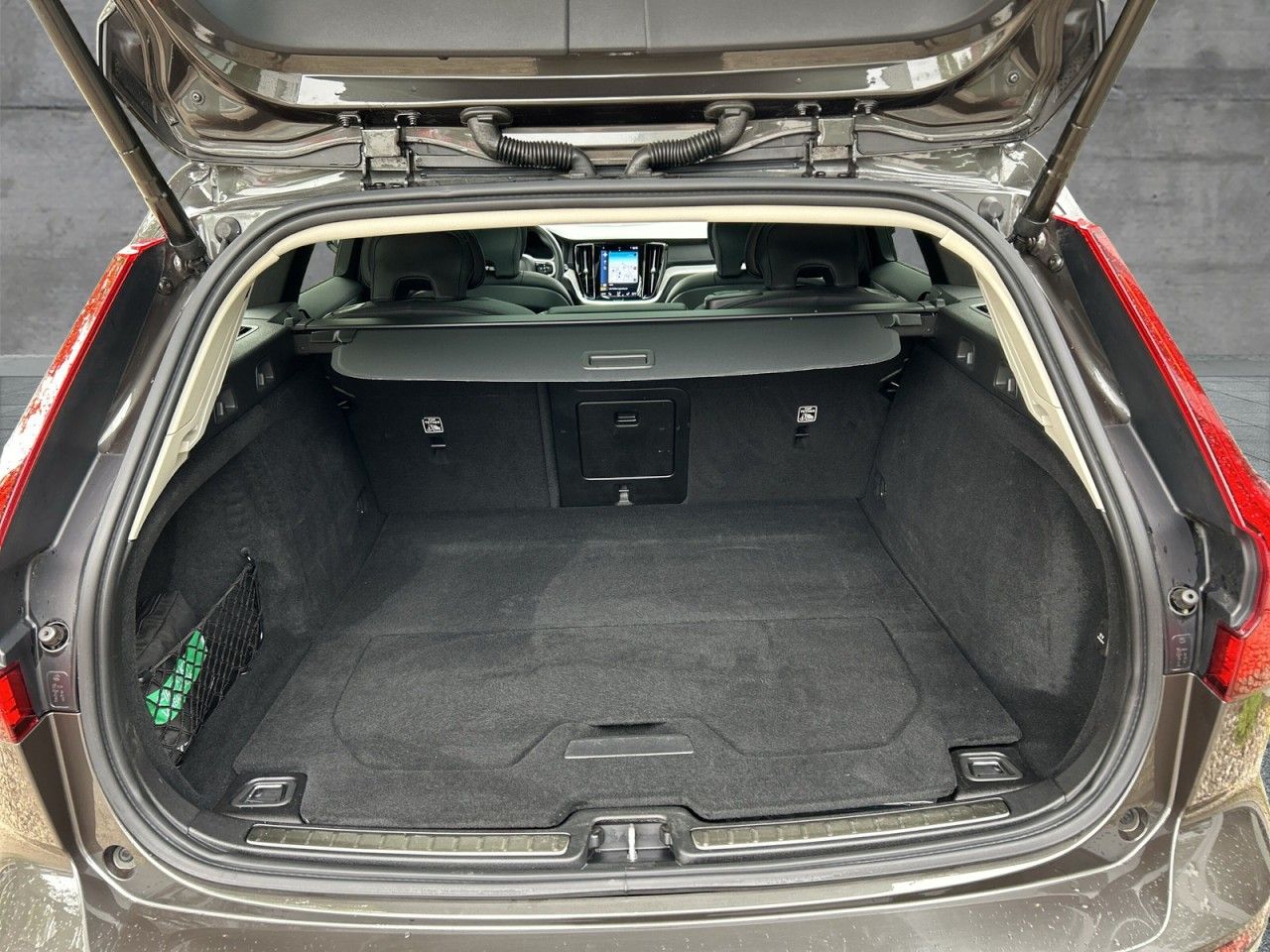 Volvo V60 Recharge T6 AWD Inscription Klima Navi foto 8
