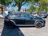 Peugeot 2008 Crossway/1.HAND/LED/LEDER/NAVI/R.KAMERA/AHK - Peugeot 2008 Crossway mit Diesel-Antrieb