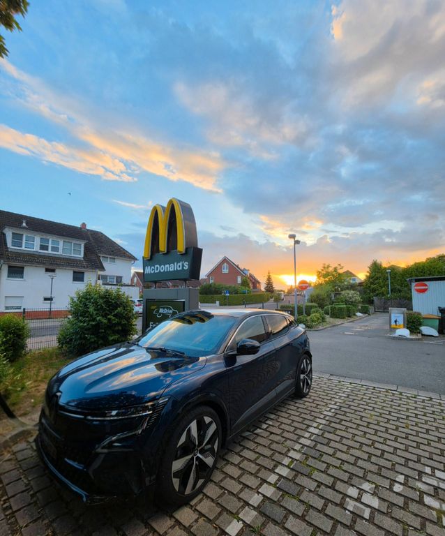 Image of Renault Megane E-TECH