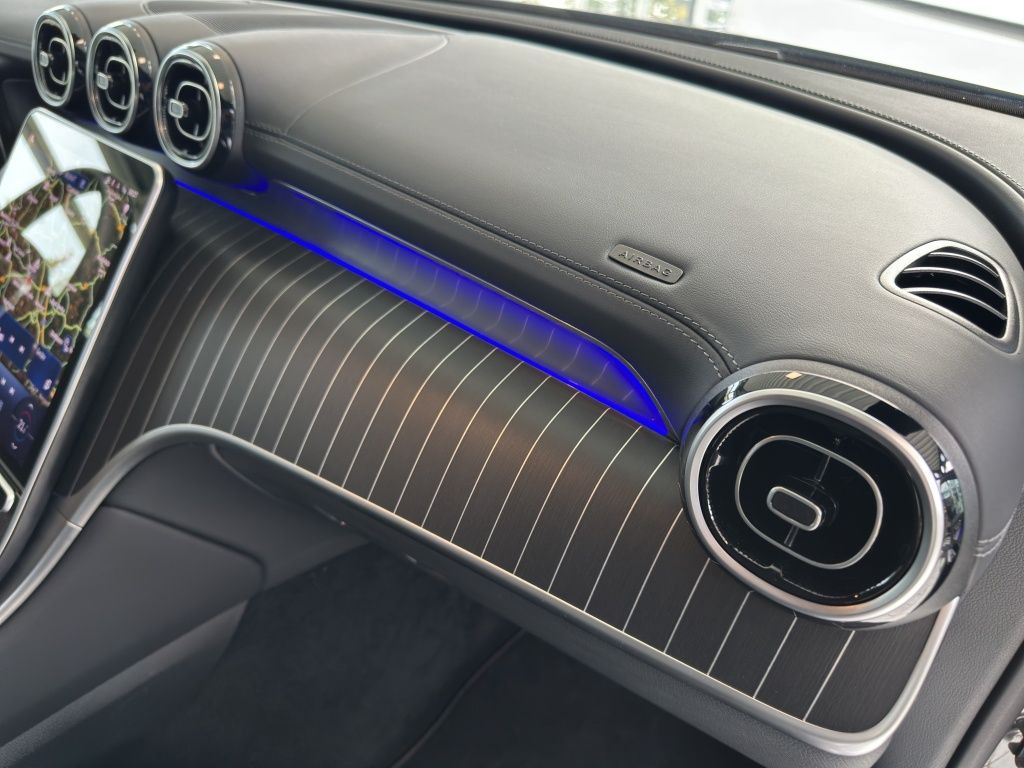 Fahrzeugabbildung Mercedes-Benz GLC 220 d 4MATIC Navi*Fernlichtass.*KeyLess*LED