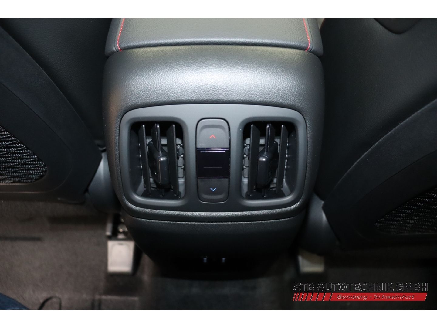 Fahrzeugabbildung Hyundai Tucson MY27 N-Line X 1.6 T-GDI 150 PS 7-DCT 2WD