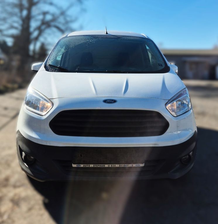 Image of Ford Transit Courier