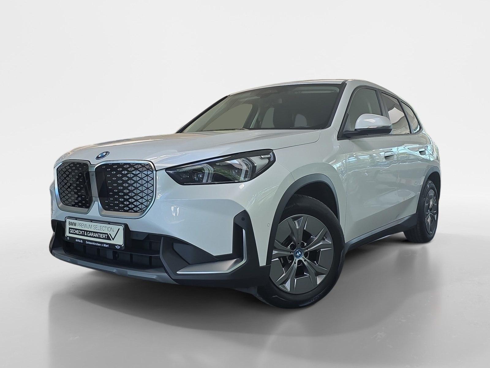 BMW iX1 xDrive30 (ab 2022)