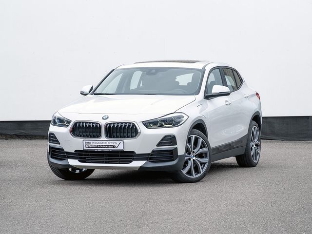 BMW X2 xDrive25e Head-Up Navi+ PanoDach DAB