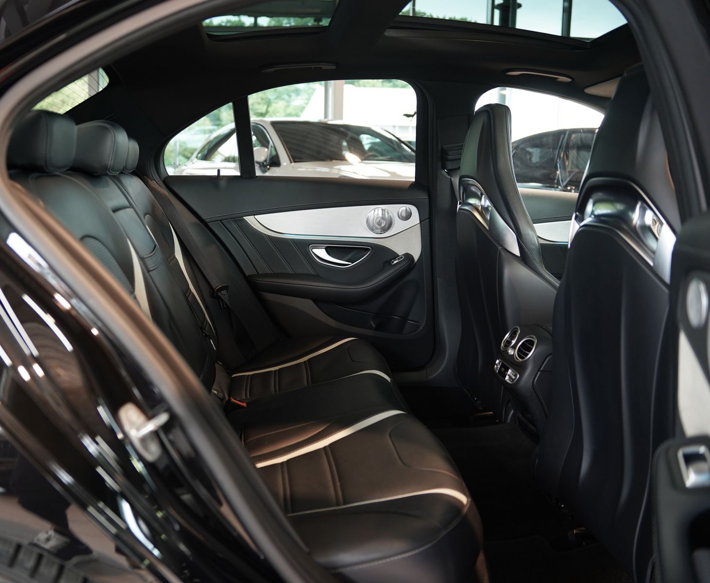 Mercedes Benz C 63 Amg