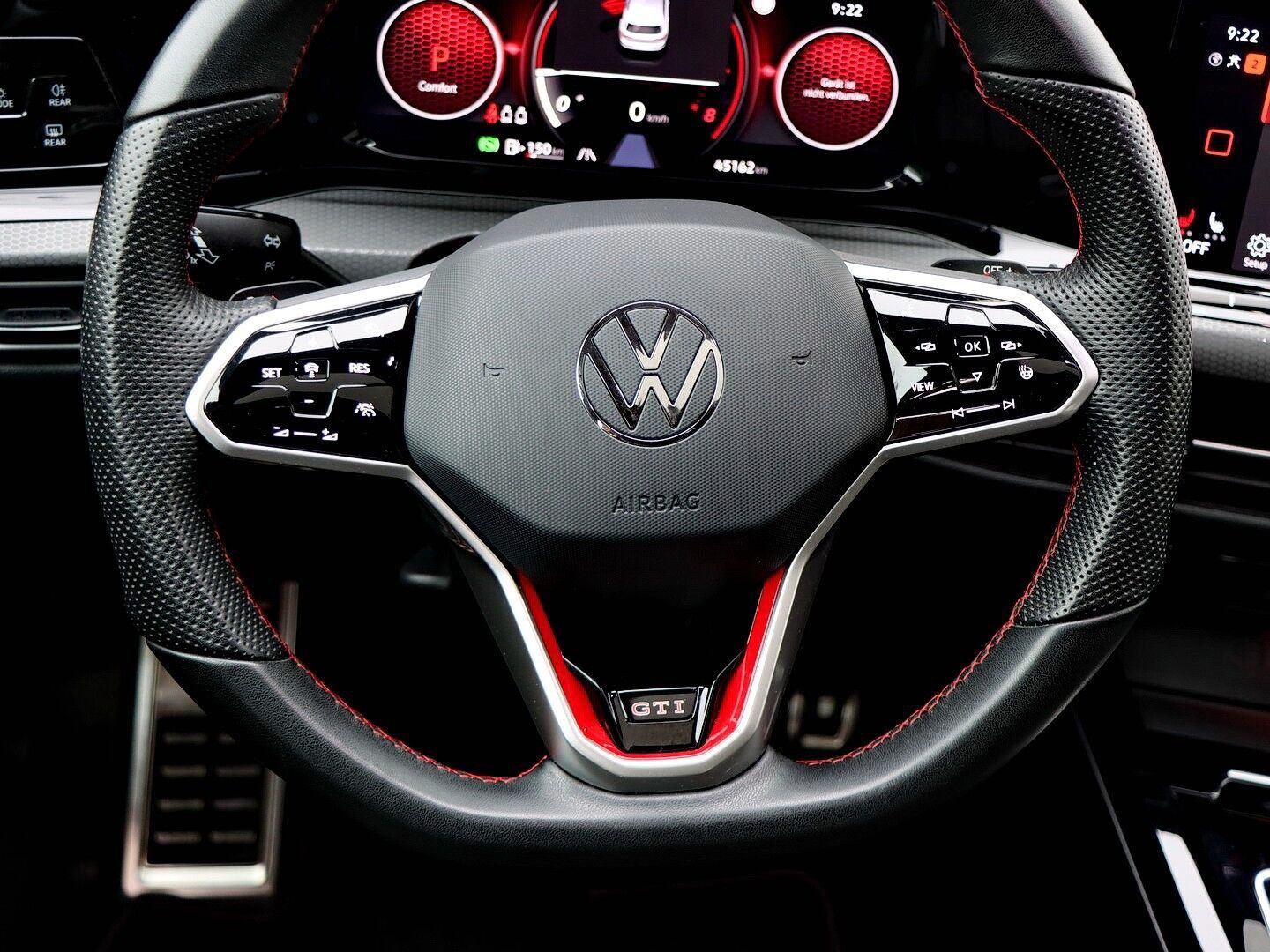 Volkswagen Golf GTI VIII Clubsport 2.0 TSI OPF DSG PANO/DCC foto 8