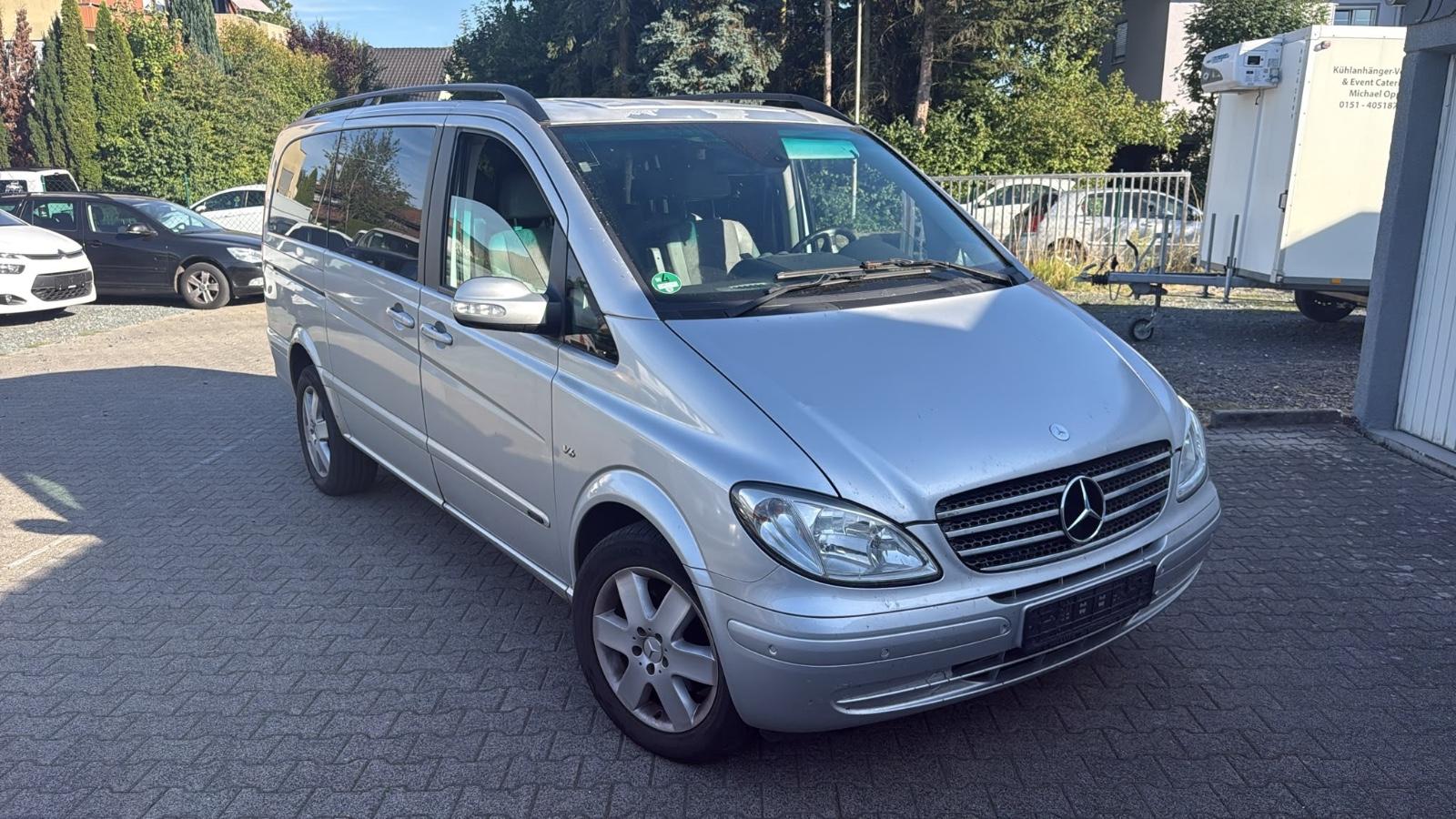 Mercedes-Benz Viano 3.0 CDI lang Activity