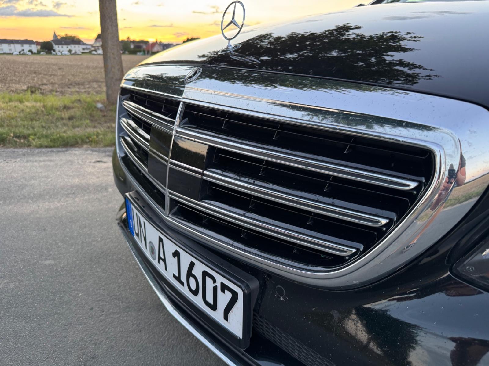 Mercedes-Benz E 220 d 4MATIC T-Modell | Exclusiv