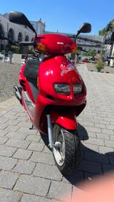 SYM Motorroller Red Devil  Org. 3260Km  Top Zustand  - Offers