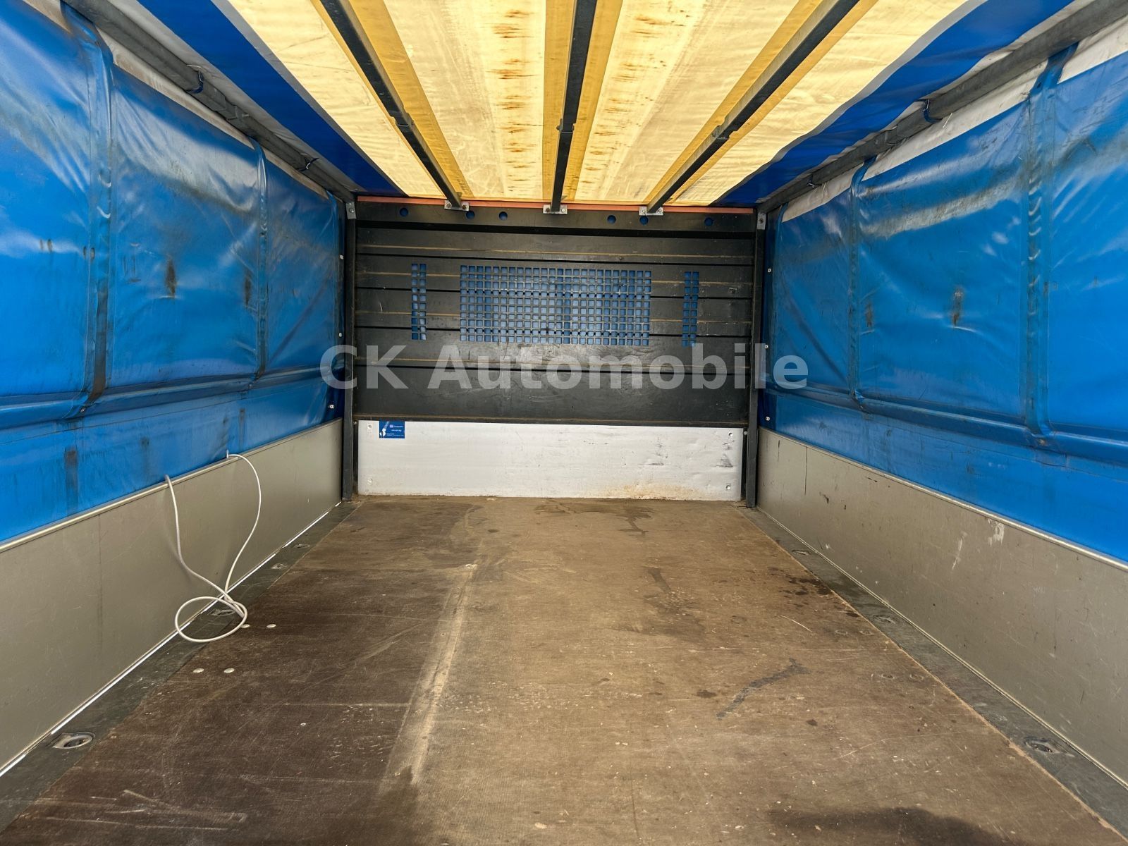 Fahrzeugabbildung MAN TGE 3.180 DoKa Pritsche/Plane 4X4/6 Sitze/AHK