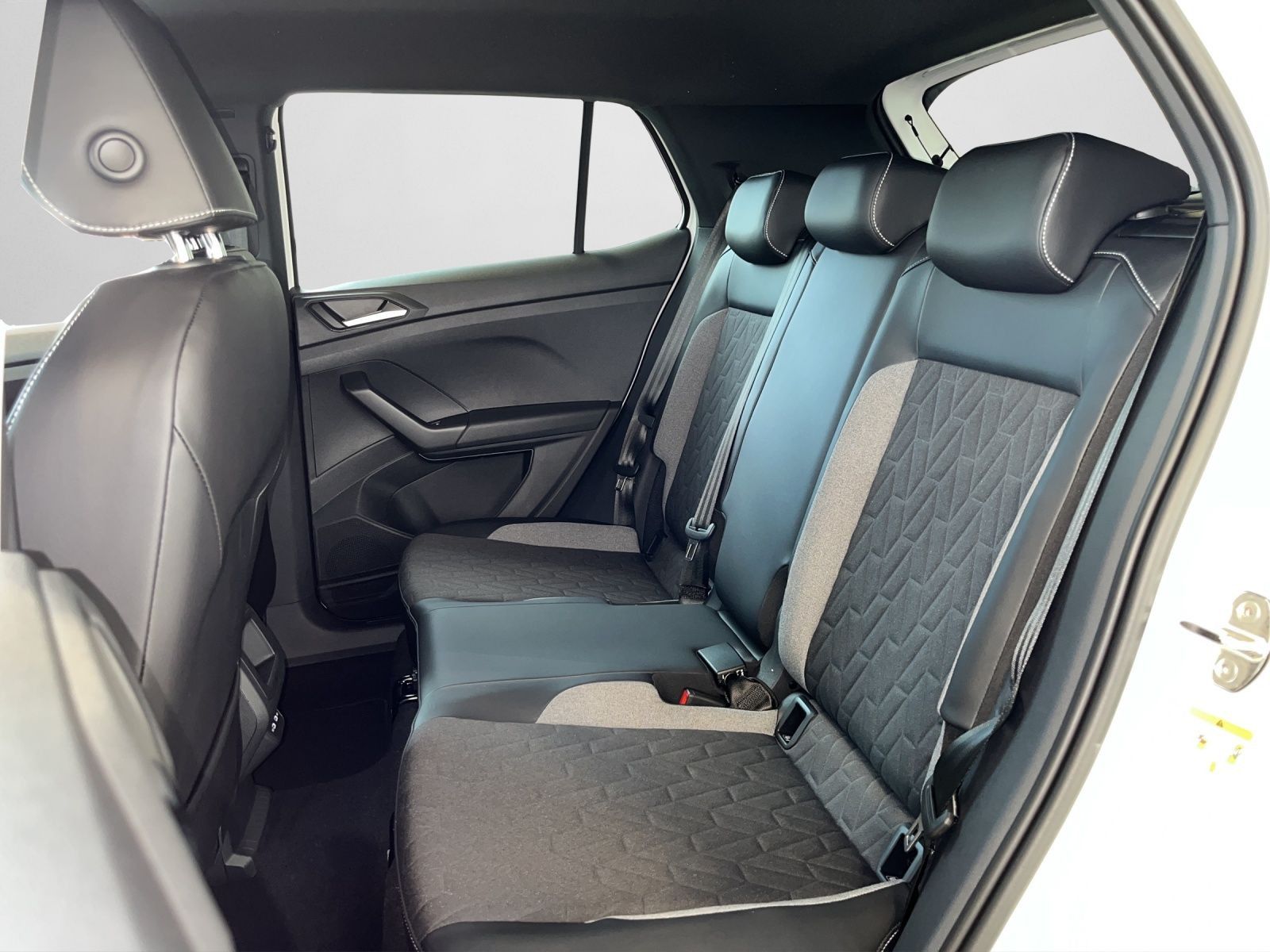 Volkswagen T-Cross - Bild 15