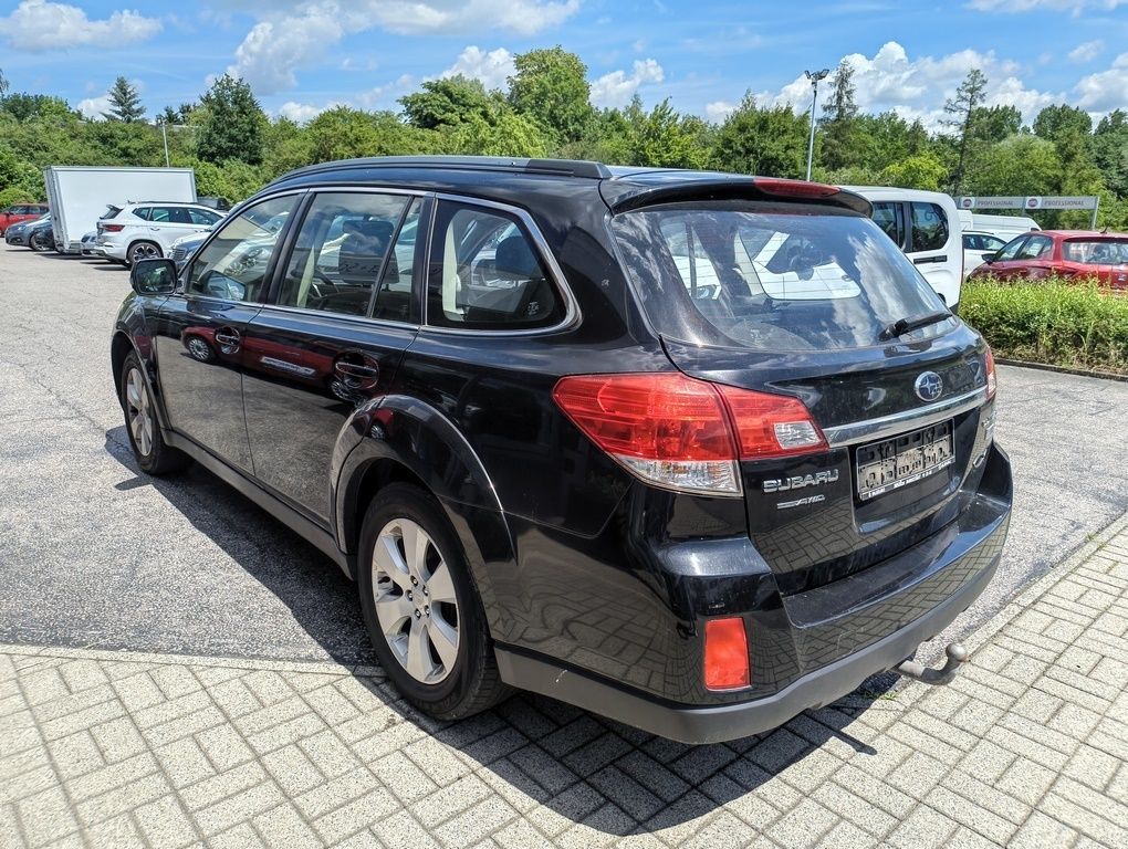 Fahrzeugabbildung Subaru OUTBACK Comfort 2.0 DPF