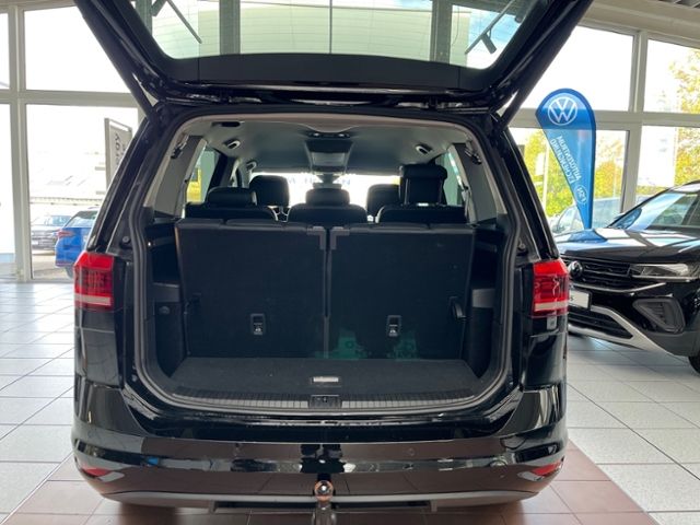 Fahrzeugabbildung Volkswagen Touran 1.5 TSI DSG GOAL LED AHK NAV 7-SITZE