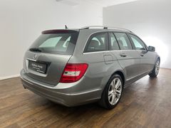 MERCEDES-BENZ C 220 T CDI / DESIGNO / HARMAN KARDON/ AUTOM./ MERCEDES-BENZ C 220 T CDI / DESIGNO / HARMAN KARDON/ AUTOM./
