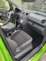 Volkswagen Verkaufe Caddy Maxi mit Behindertenumbau - V mit gebraucht