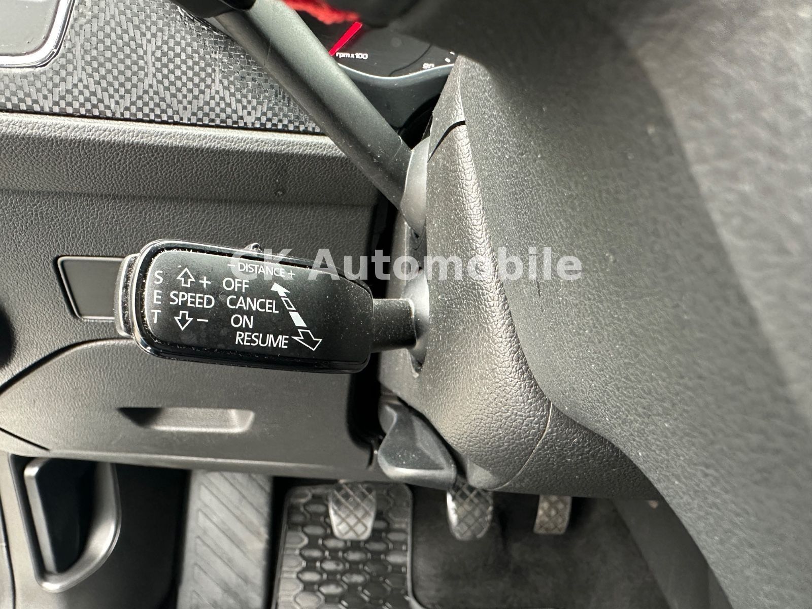 Fahrzeugabbildung SEAT Leon FR 2.0 TDI/Navi/LED/Alcantara/SHZ/PDC